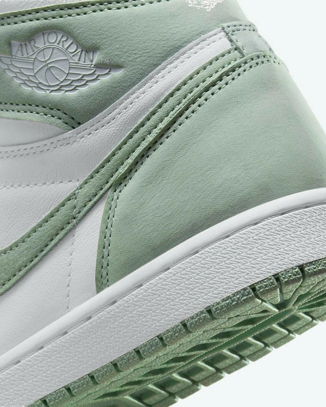 Air Jordan 1 High OG Seafoam (W)