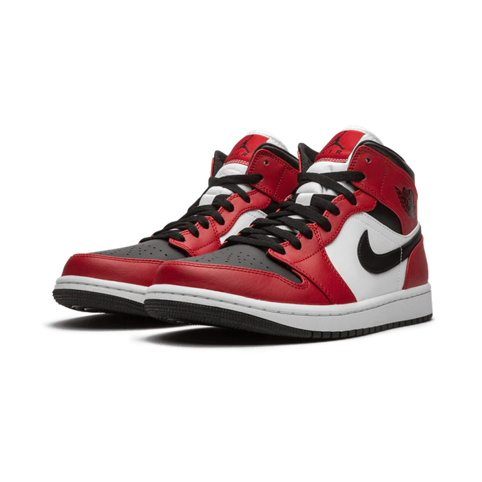 Air Jordan 1 Mid Chicago Toe