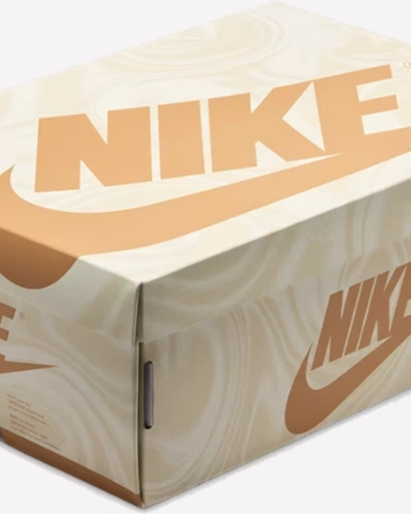 Air Jordan 1 Retro High OG Latte