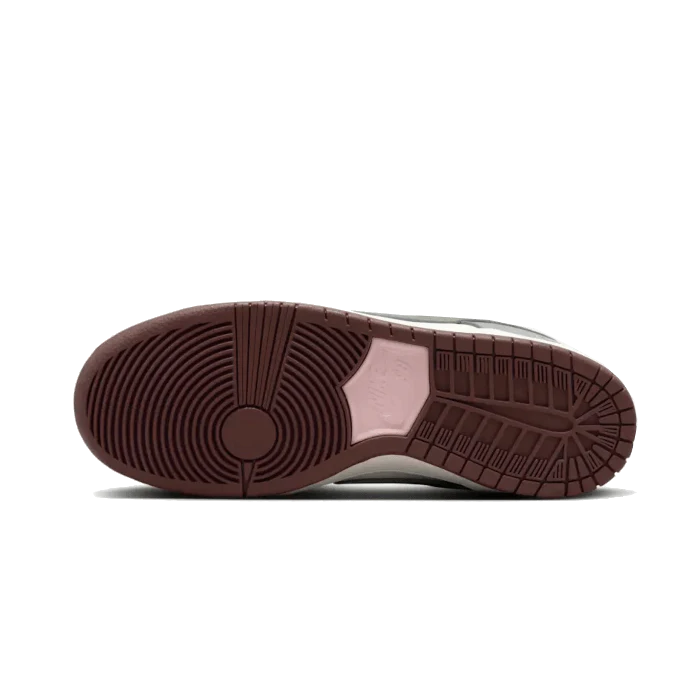 Nike SB Dunk Low Yuto Horigome - Sneaker Lane
