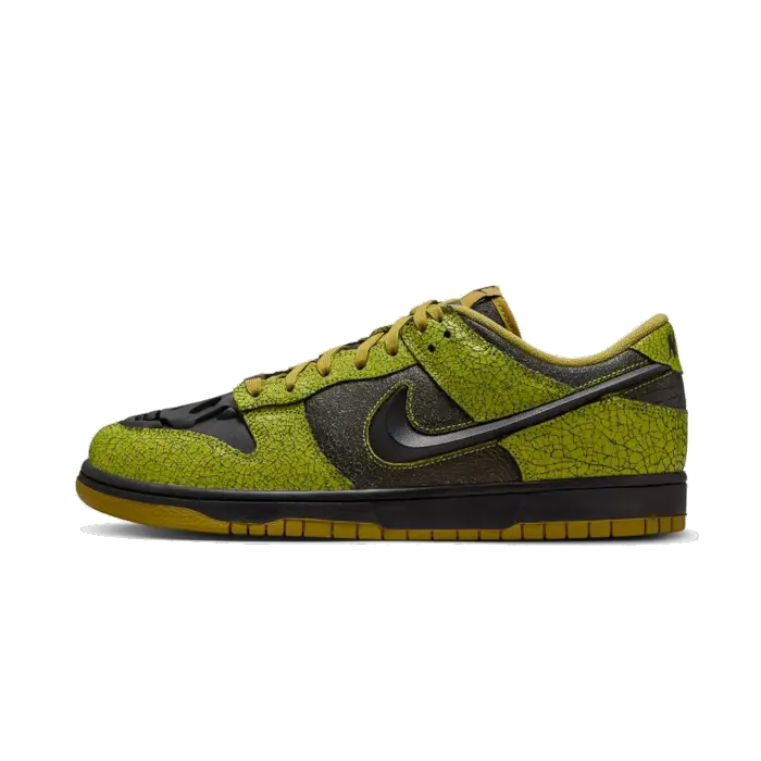Nike Dunk Low Retro QS Halloween Skull