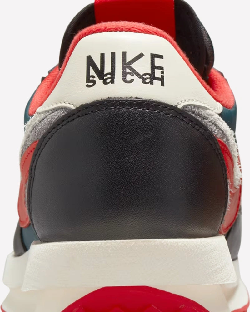 Nike LD Waffle sacai Undercover Midnight Spruce University Red