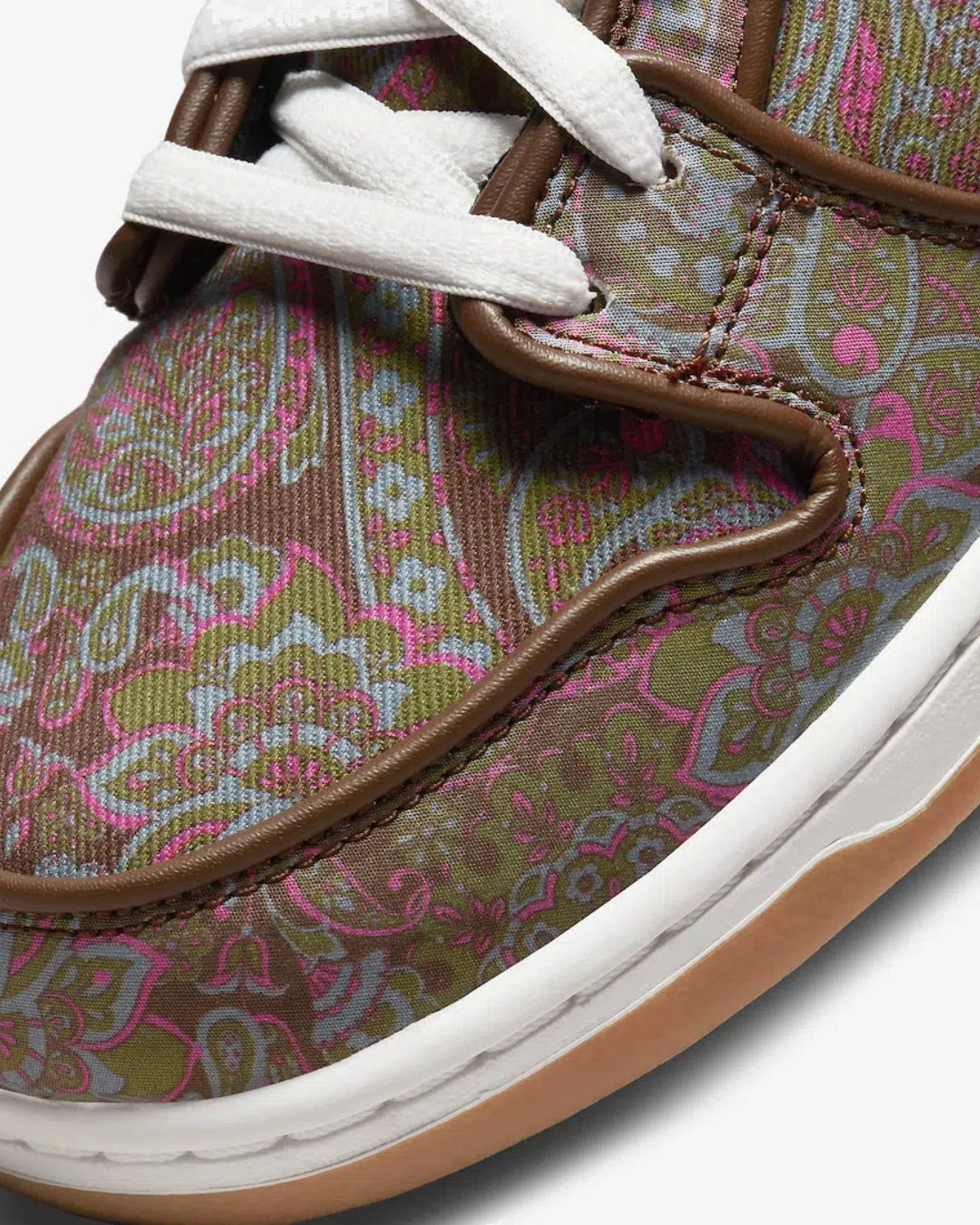 Nike SB Dunk Low Pro Paisley Brown