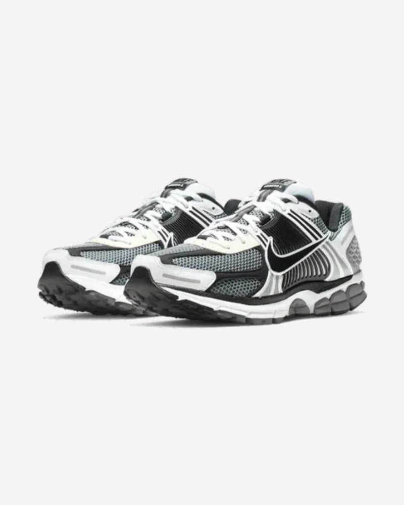 Nike Zoom Vomero 5 SE SP Dark Grey Black White