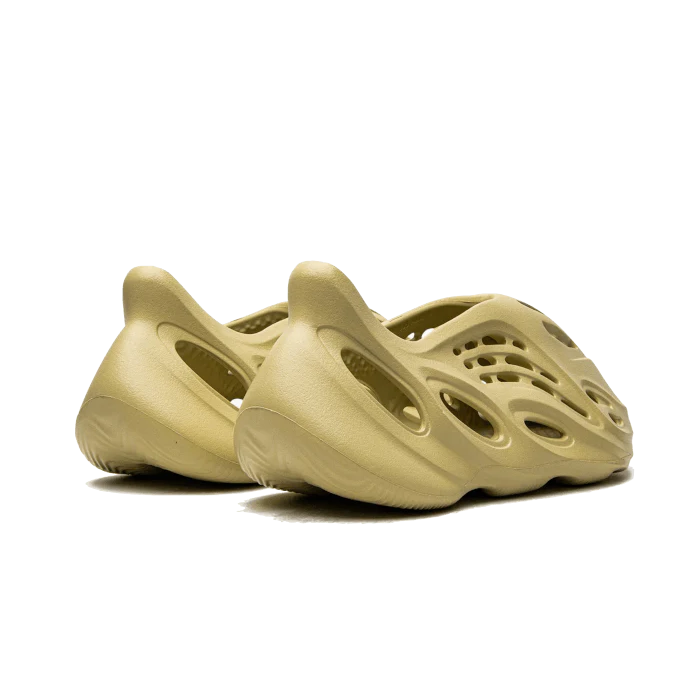 adidas Yeezy Foam RNNR Sulfur - Sneaker Lane