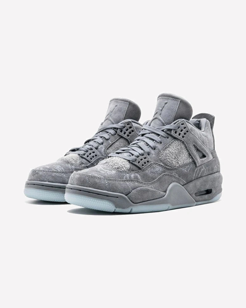 Air Jordan 4 Retro Kaws
