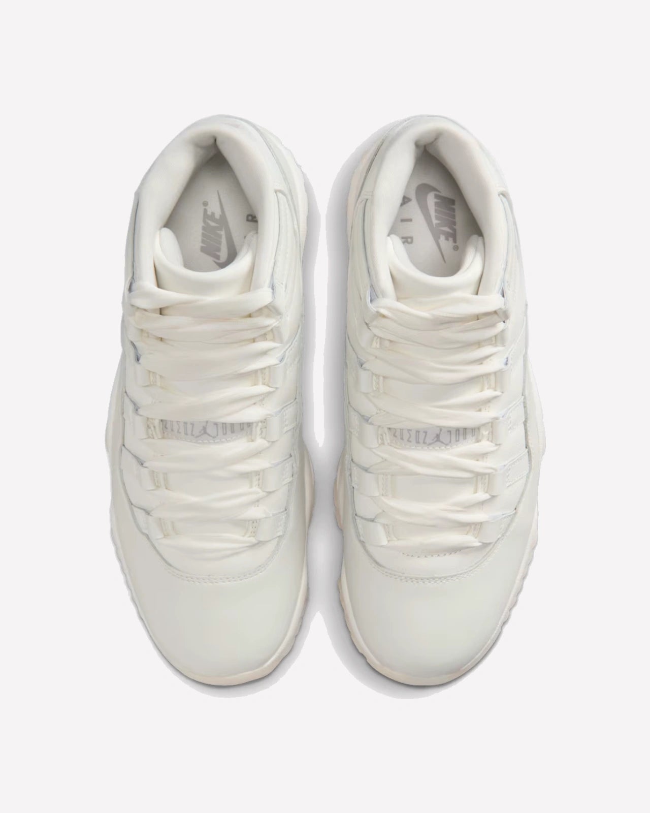 Air Jordan 11 Retro Pearl