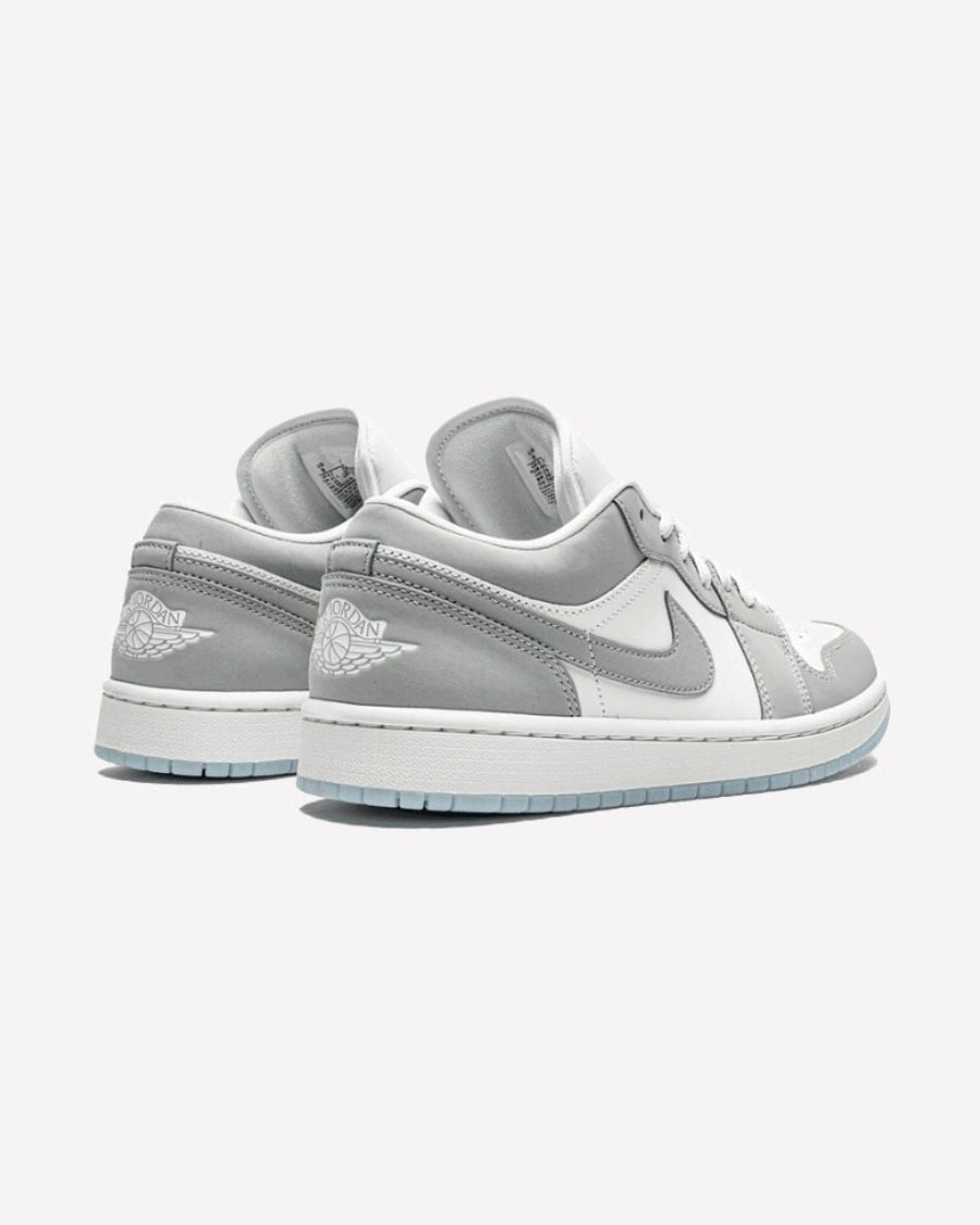 Air Jordan 1 Low Aluminium Wolf Grey (W)
