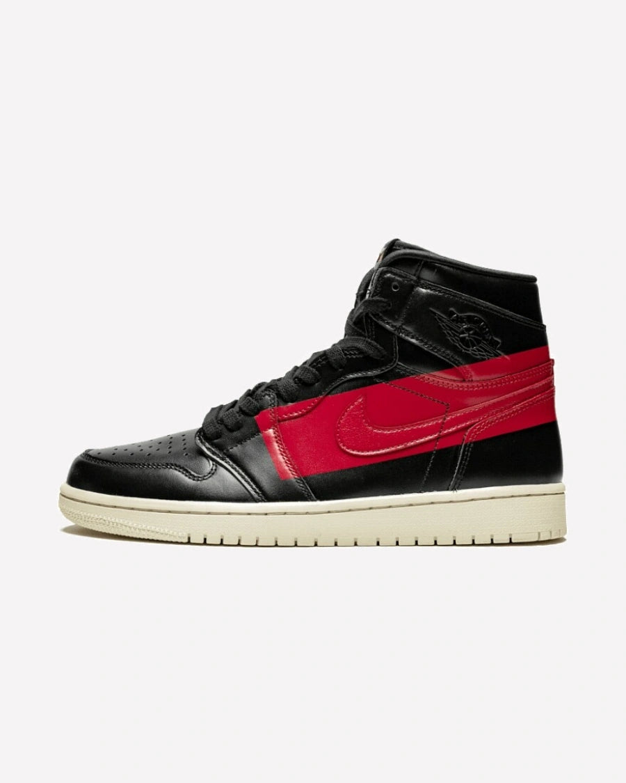 Air Jordan 1 Retro High OG Defiant Couture