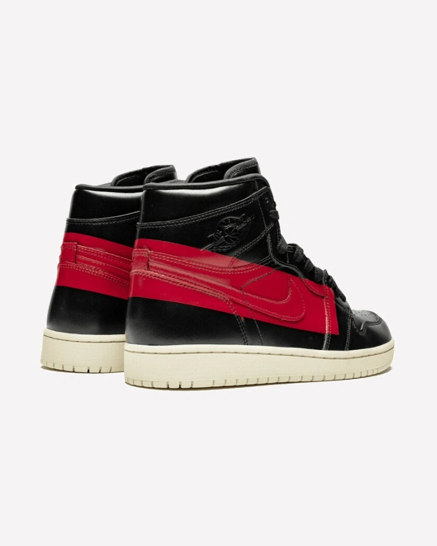 Air Jordan 1 Retro High OG Defiant Couture