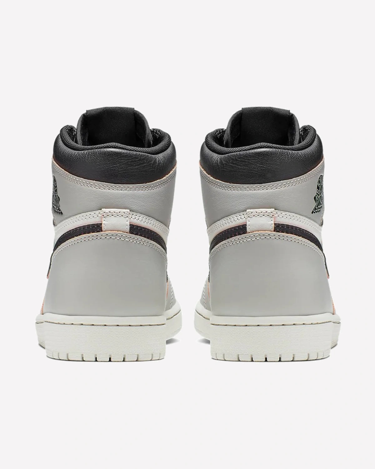 Air Jordan 1 Retro High OG Defiant SB NYC to Paris