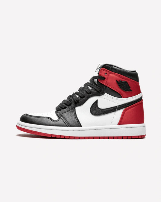 Air Jordan 1 Retro High Satin Black Toe (W)