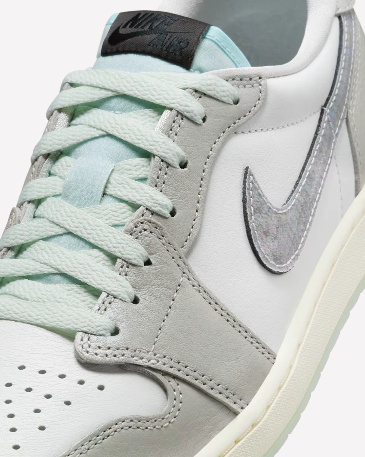 Air Jordan 1 Retro Low OG Year of the Snake