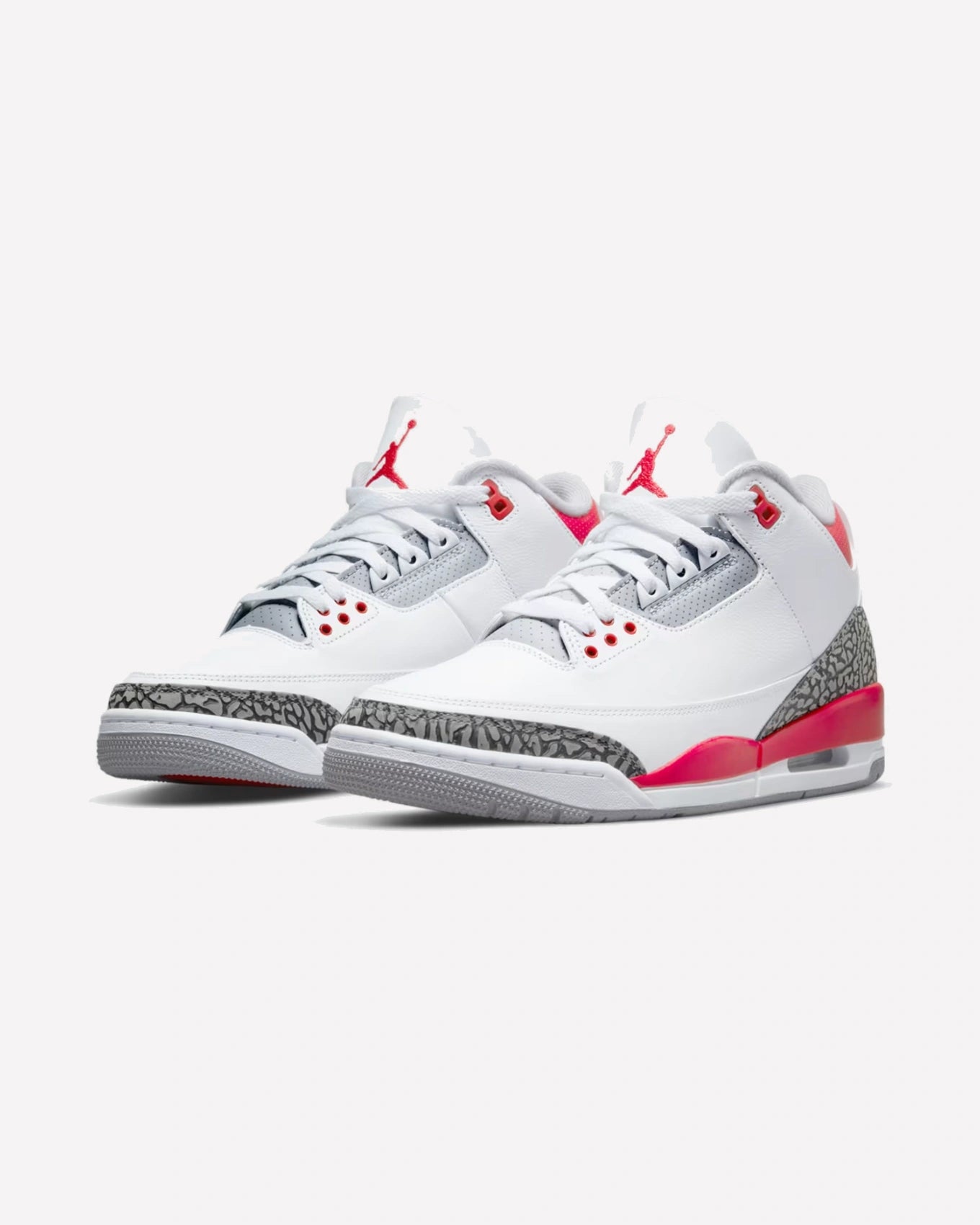 Air Jordan 3 Retro Fire Red (2022)
