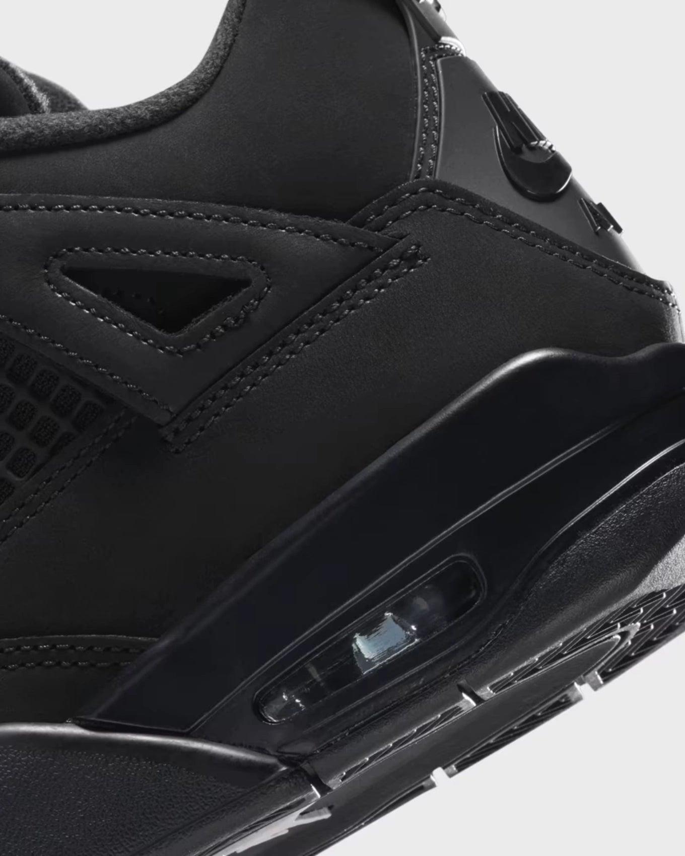 Air Jordan 4 Retro Black Cat (2025) (GS)