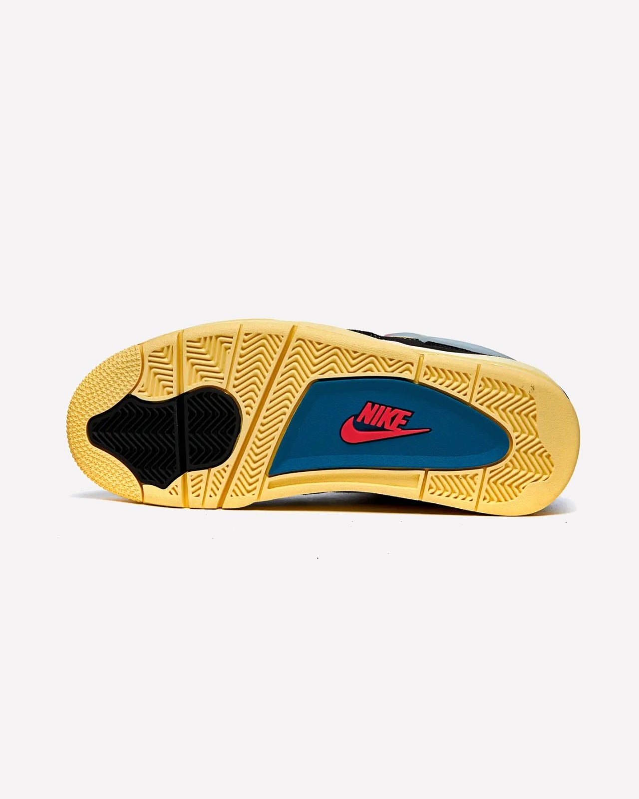 Air Jordan 4 Retro Union Off Noir