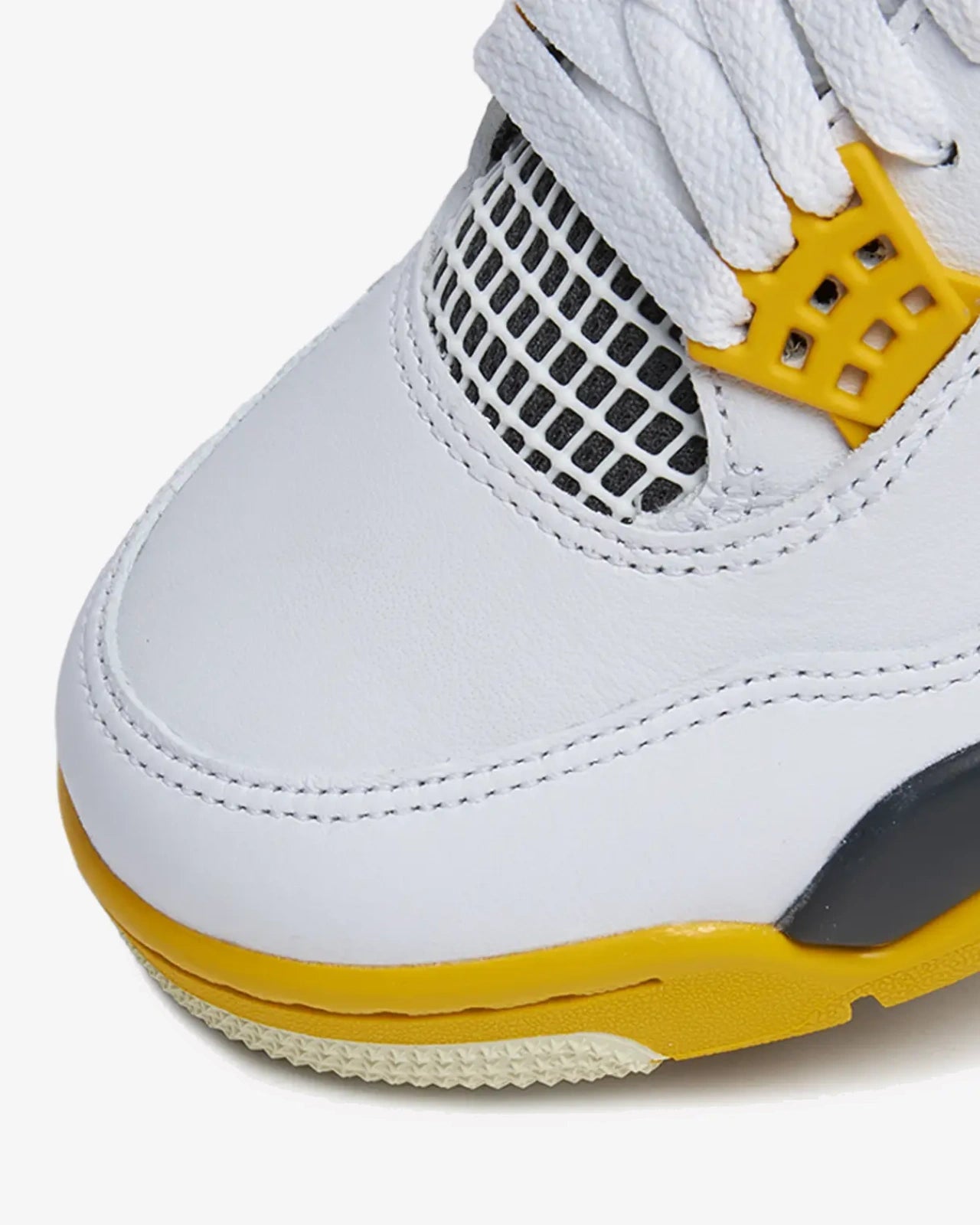 Air Jordan 4 Retro Vivid Sulfur