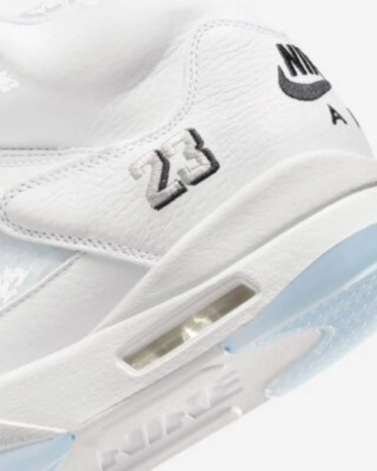 Air Jordan 5 Retro White Metallic (2026)