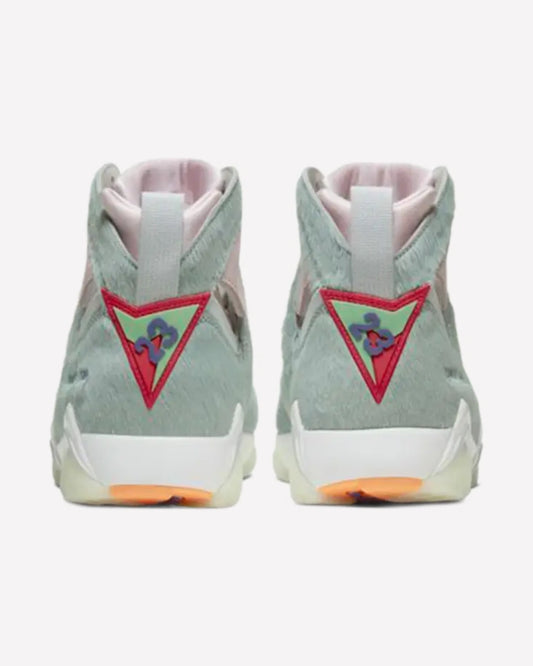 Air Jordan 7 Retro Neutral Grey