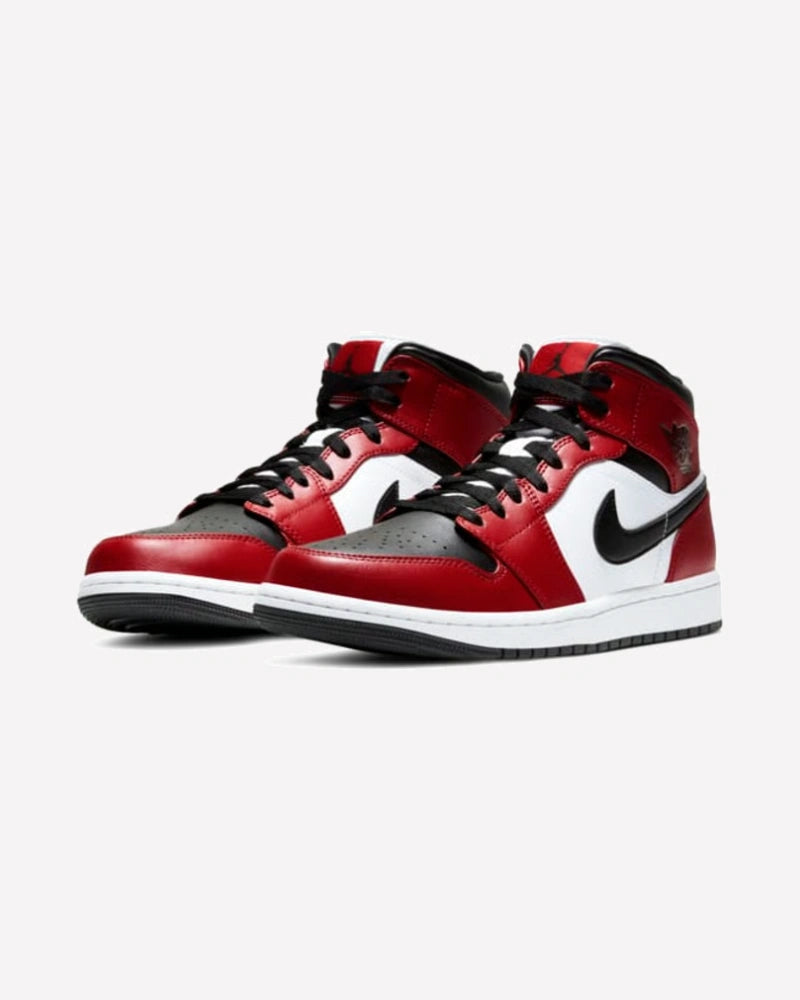 Air Jordan 1 Mid Chicago Toe