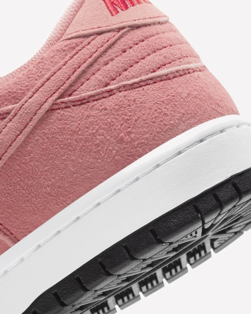 Nike SB Dunk Low Pink Pig