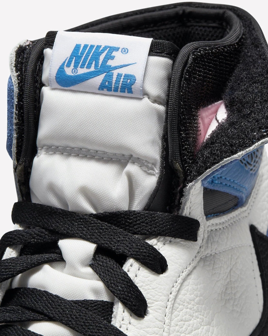 Air Jordan 1 High OG SP Fragment Design Travis Scott