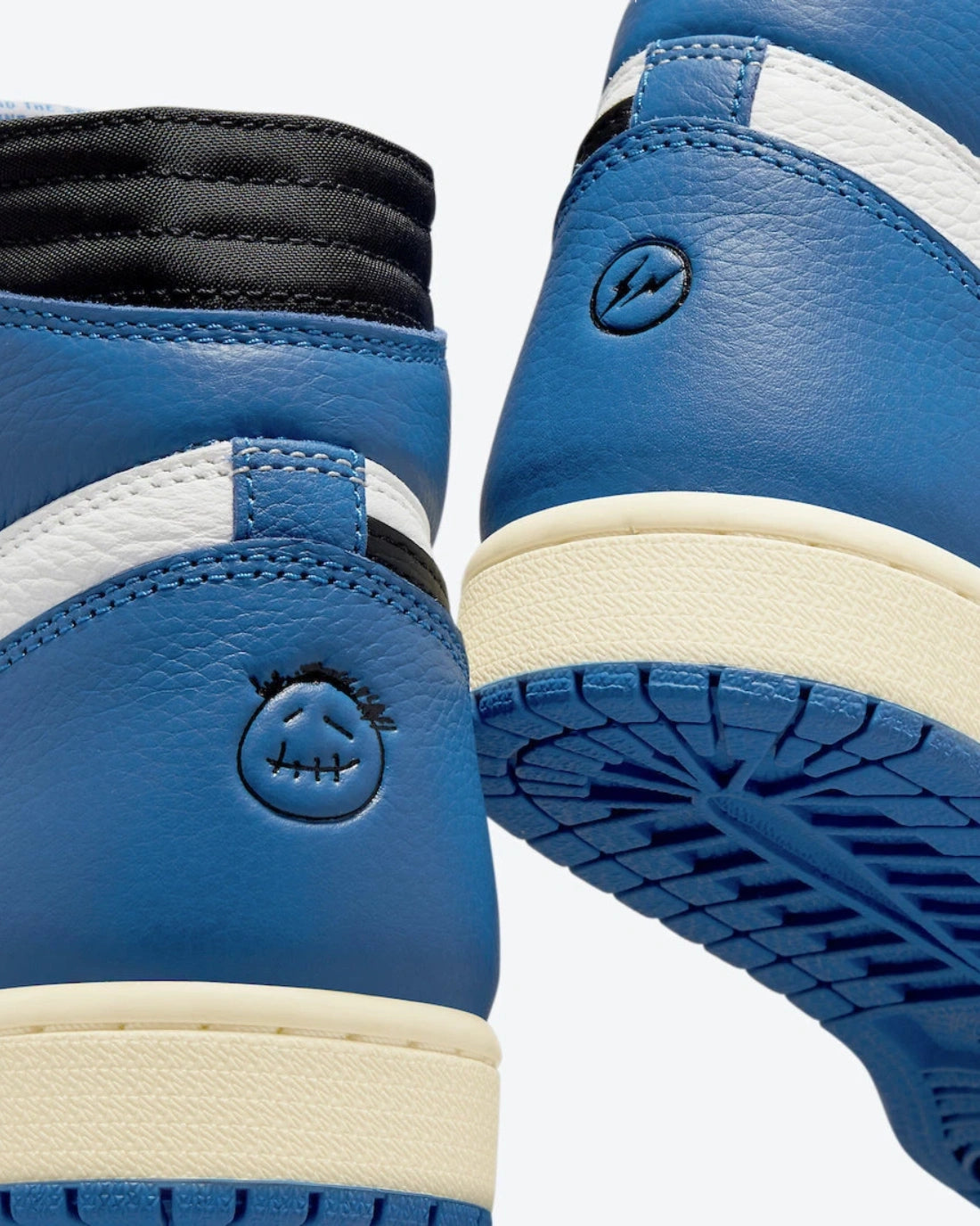 Air Jordan 1 High OG SP Fragment Design Travis Scott