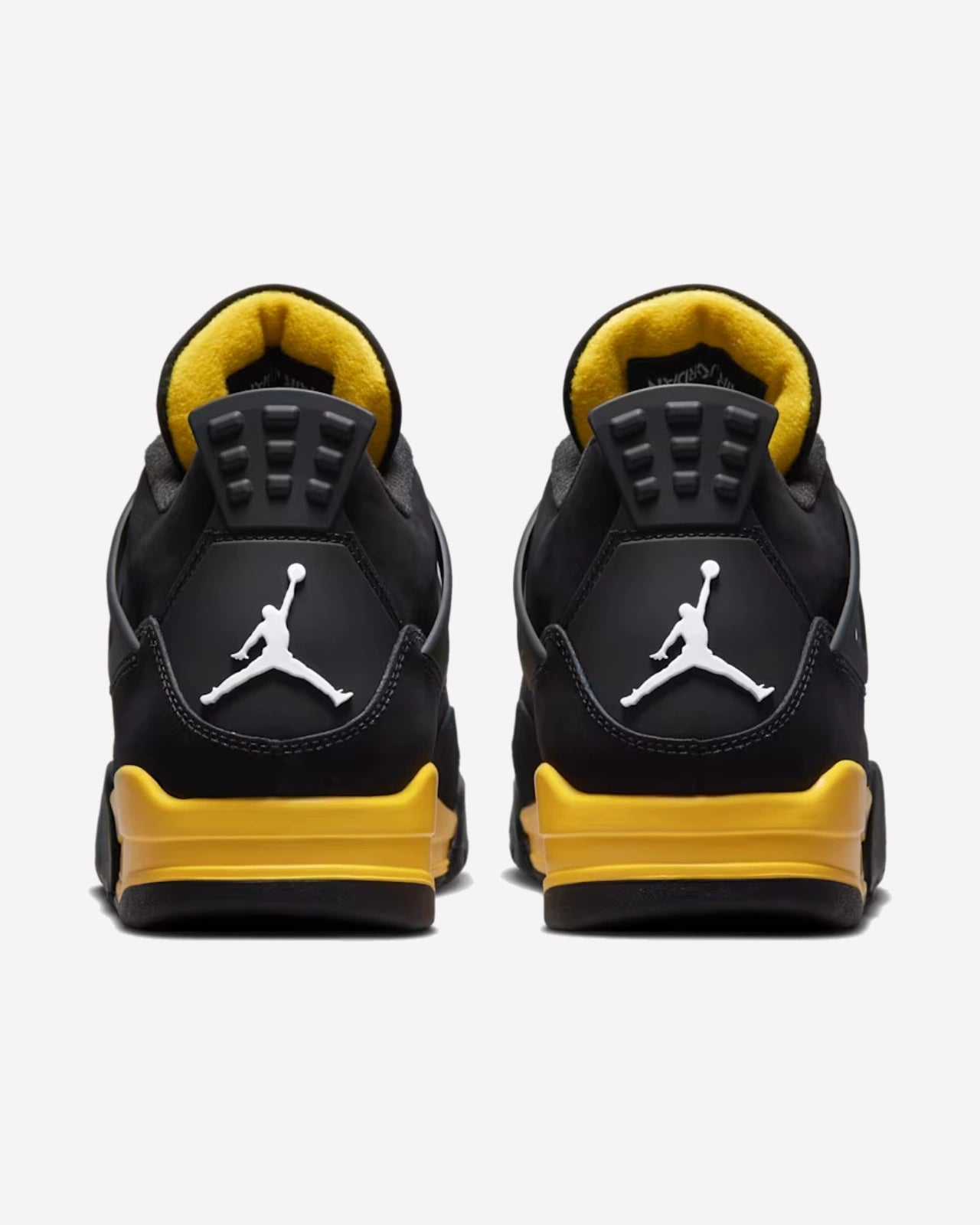 Air Jordan 4 Retro Thunder (2023)
