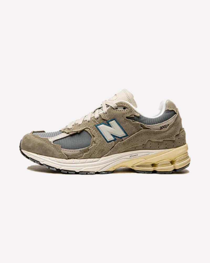 New Balance 2002R Protection Pack Mirage Grey