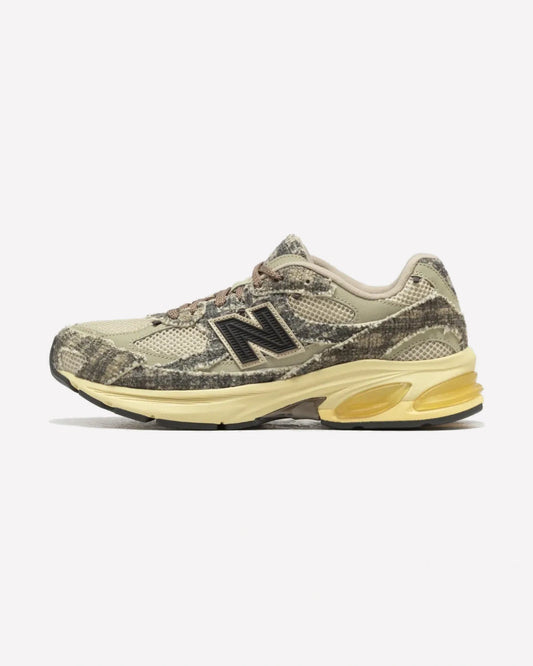 New Balance 2010 Joe Freshgoods Bag Lady