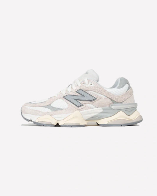 New Balance 9060 Moonbeam Sea Salt