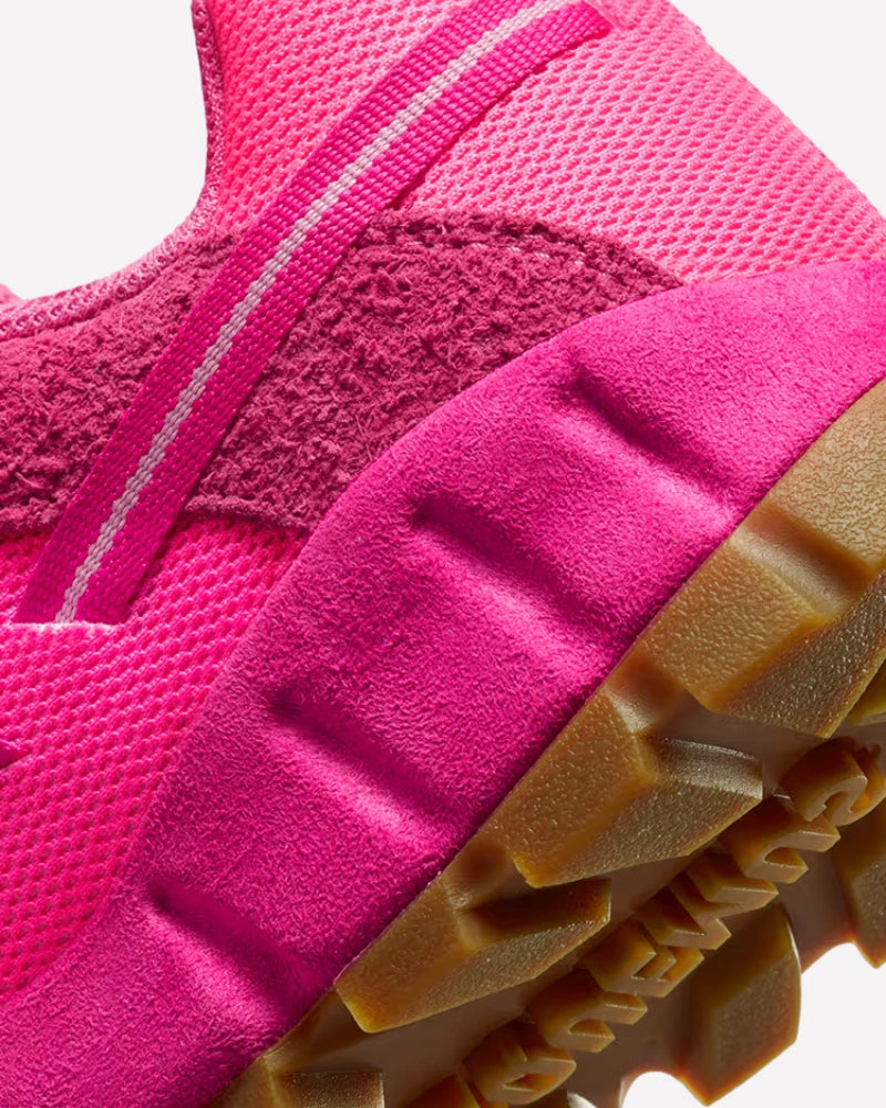Nike Air Humara LX Jacquemus Pink