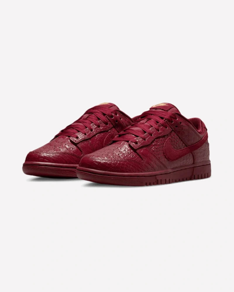Nike Dunk Low Crocodile Team Red