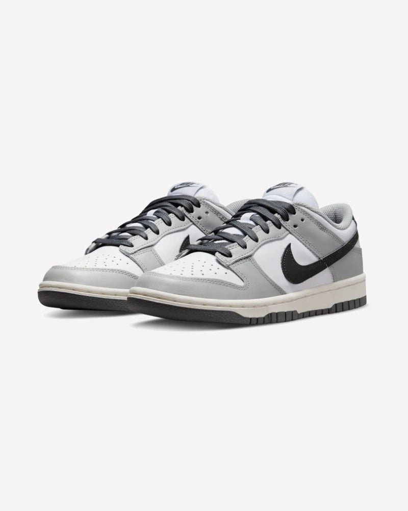 Nike Dunk Low Light Smoke Grey