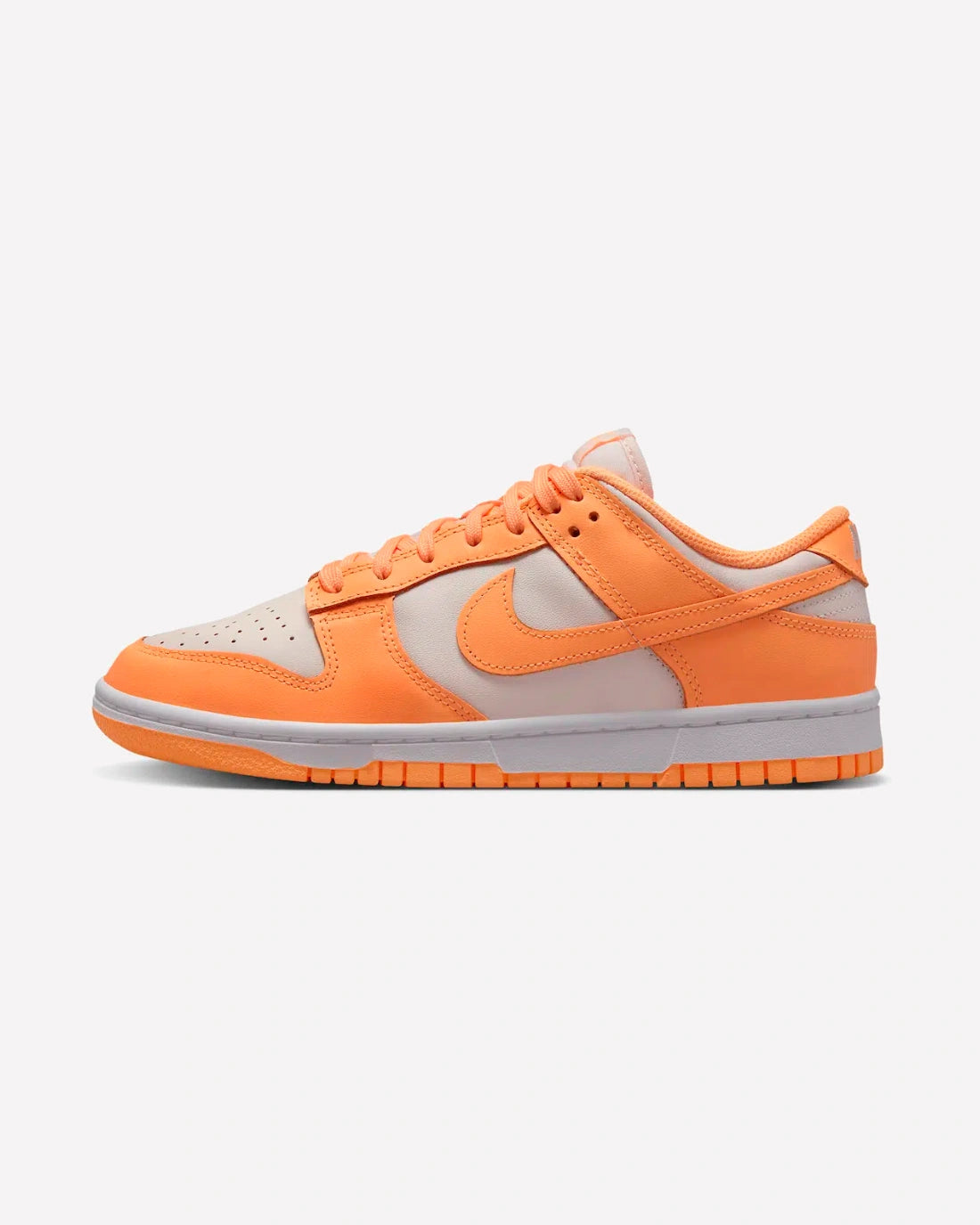 Nike Dunk Low Peach Cream