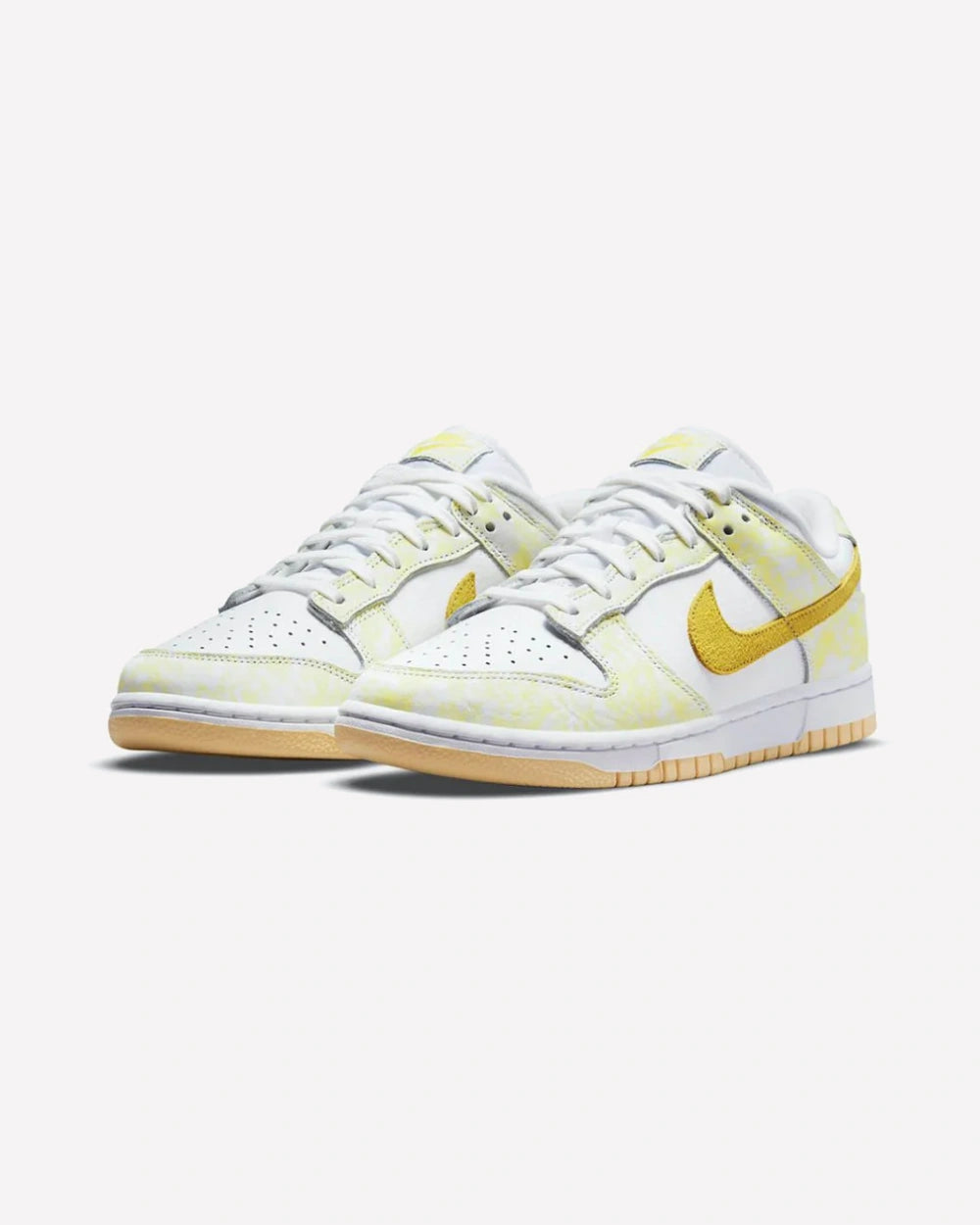 Nike Dunk Low Yellow Strike (W)