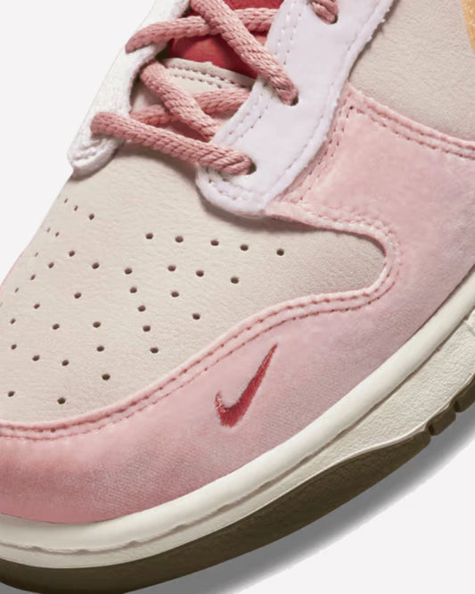 Nike Dunk Mid Social Status Free Lunch Strawberry Milk