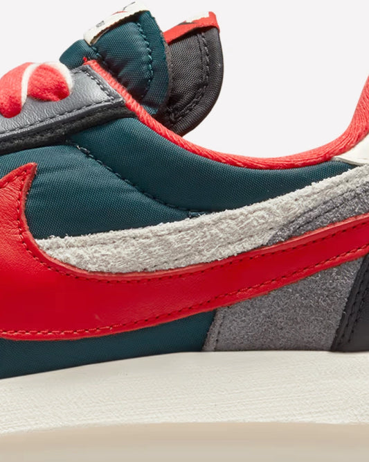 Nike LD Waffle sacai Undercover Midnight Spruce University Red