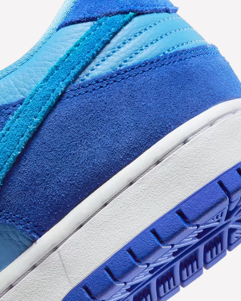 Nike SB Dunk Low Blue Raspberry