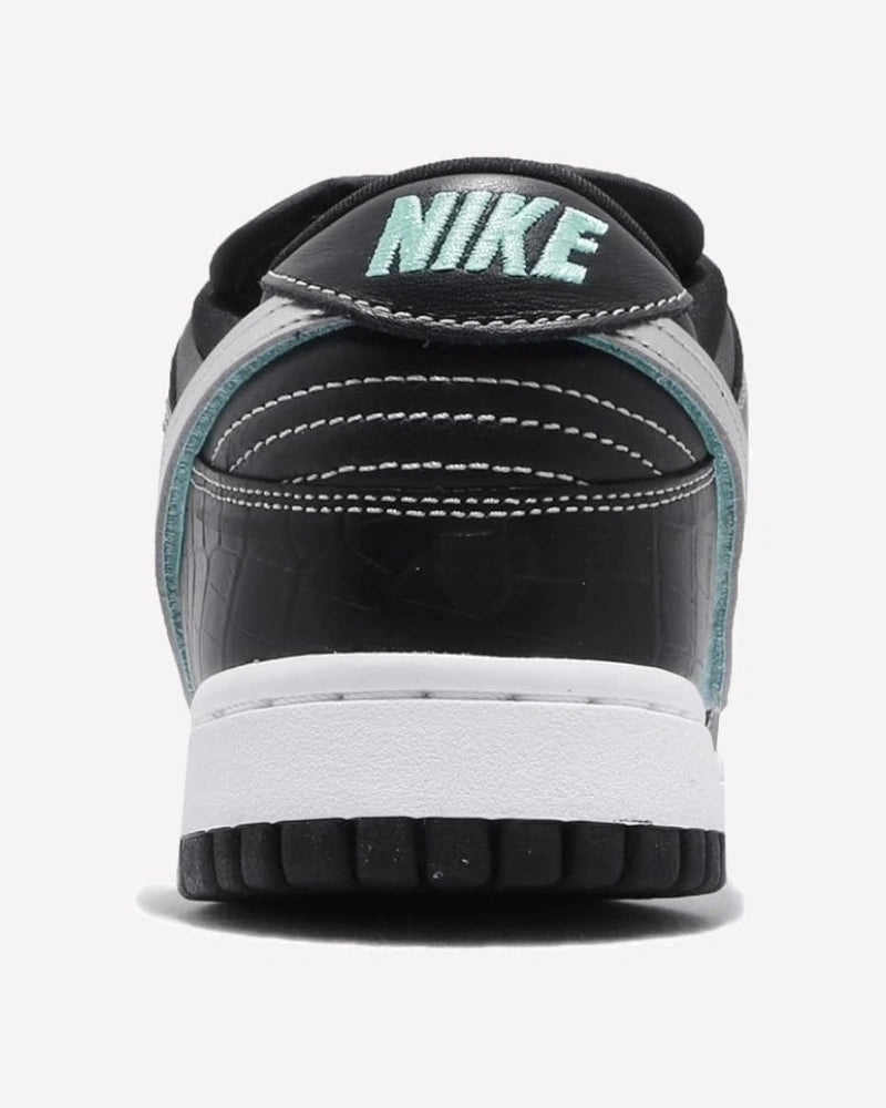 Nike SB Dunk Low Diamond Supply Co. Black Diamond