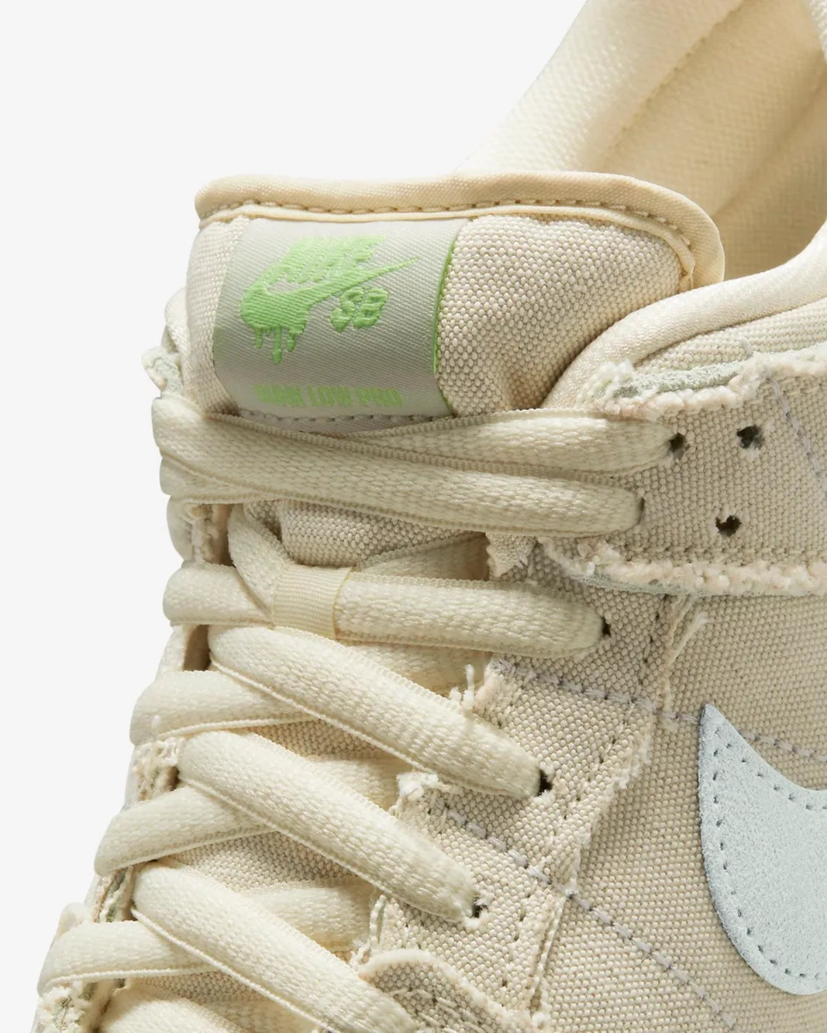 Nike SB Dunk Low Mummy