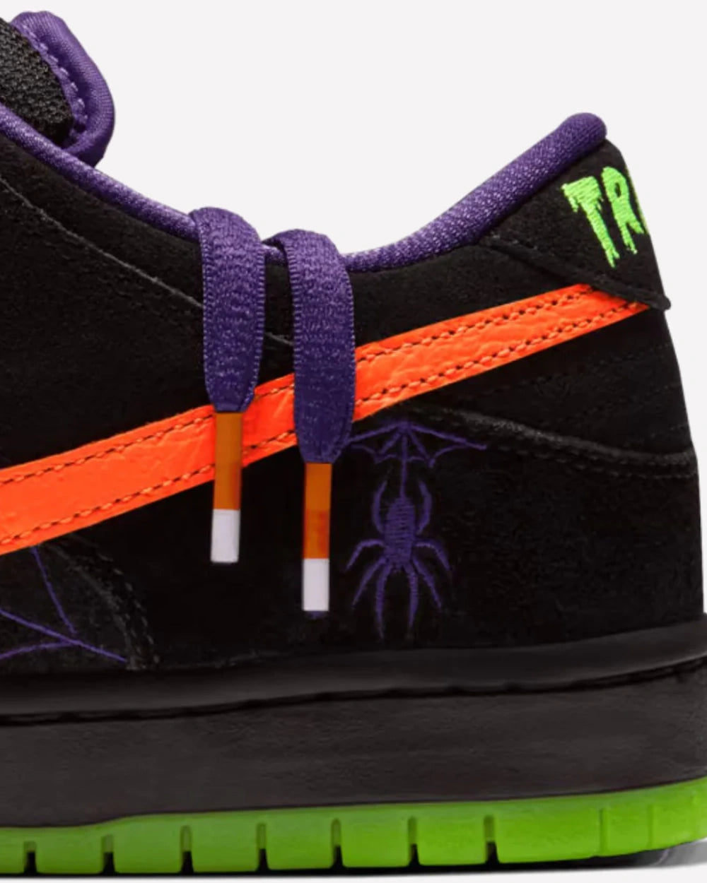 Nike SB Dunk Low Night of Mischief Halloween