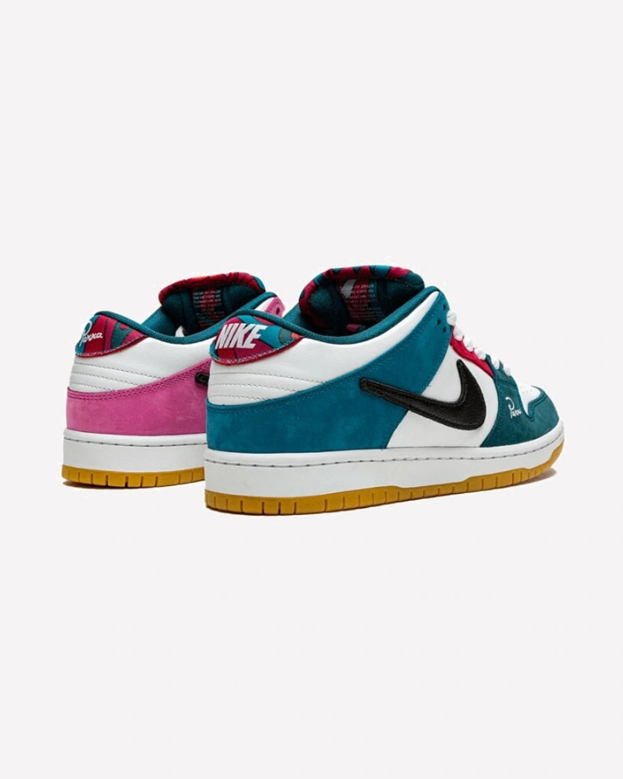 Nike SB Dunk Low Pro QS Parra (Friends & Family)