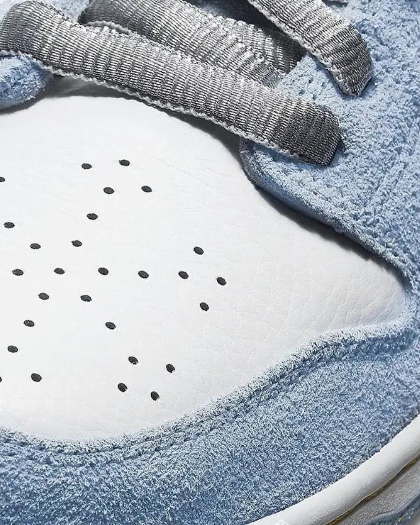 Nike SB Dunk Low Sean Cliver