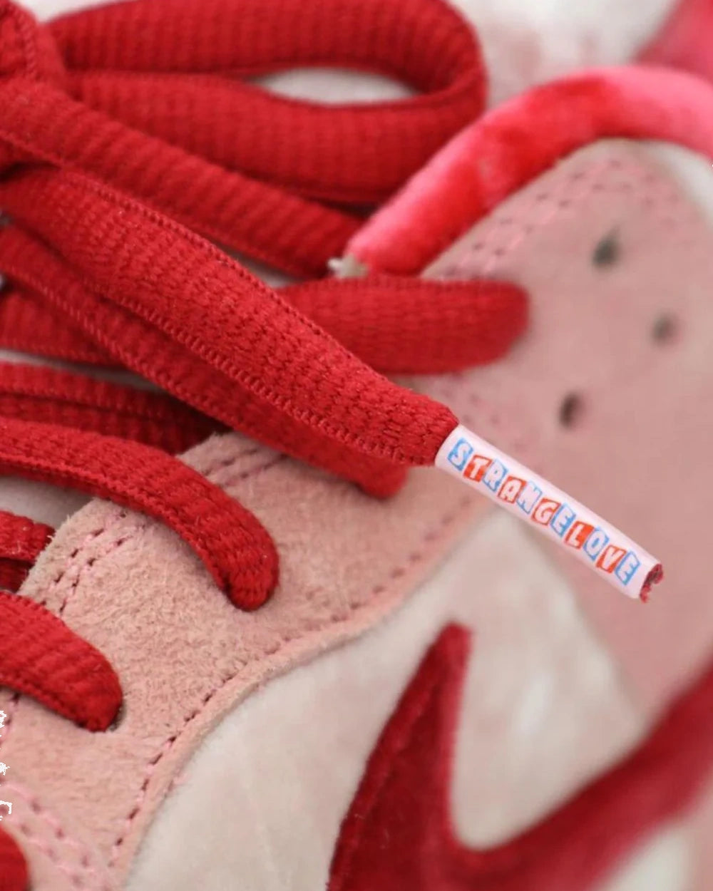 Nike SB Dunk Low StrangeLove Skateboards