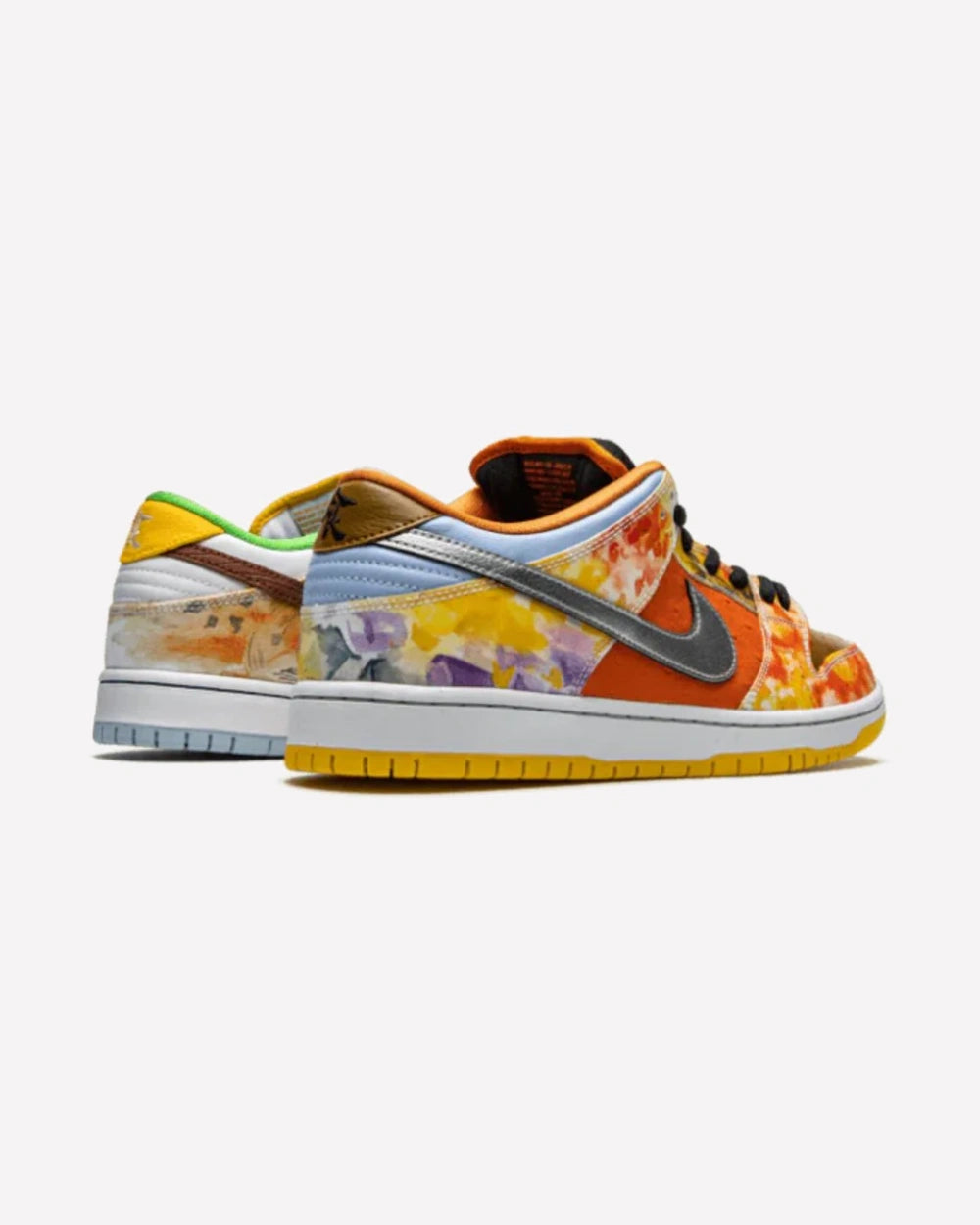 Nike SB Dunk Low Street Hawker (2021)