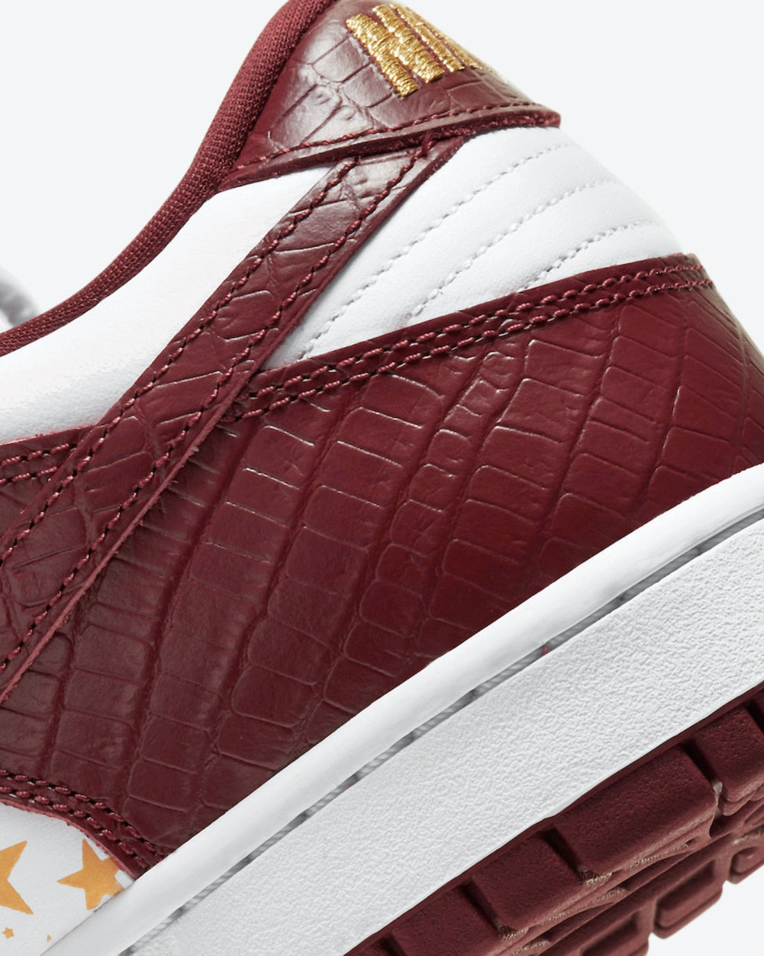 Nike SB Dunk Low Supreme Stars Barkroot Brown