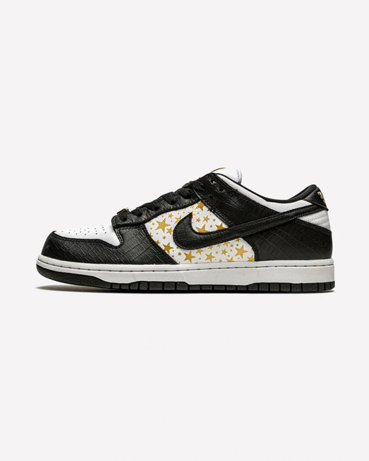 Nike SB Dunk Low Supreme Stars Black