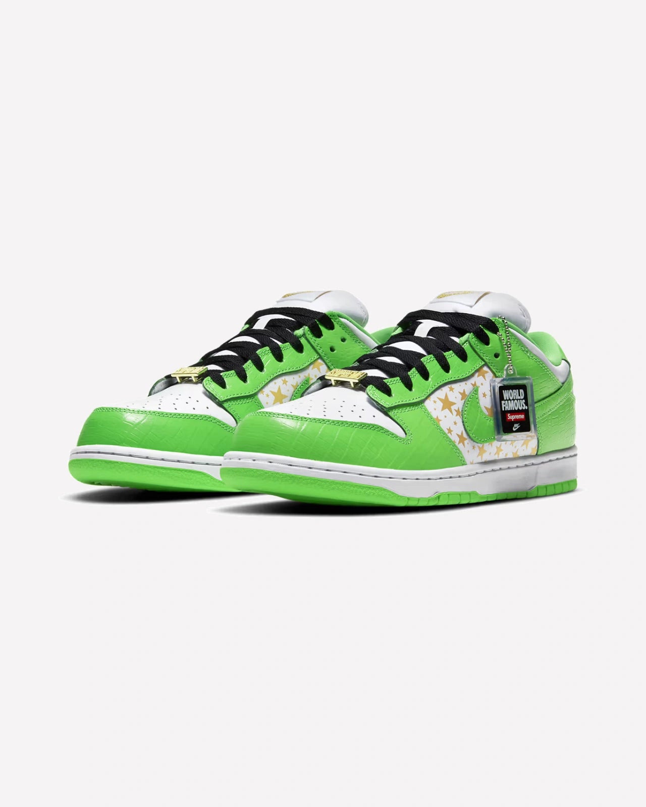 Nike SB Dunk Low Supreme Stars Mean Green
