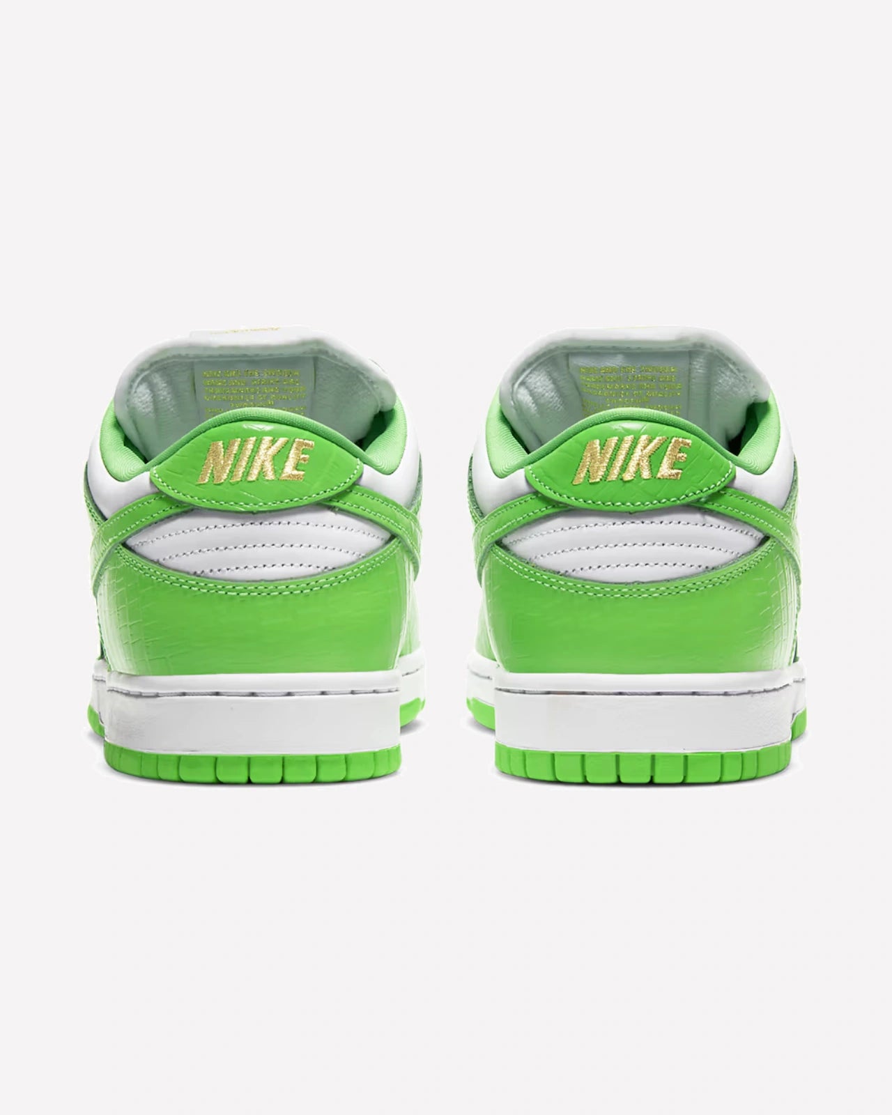 Nike SB Dunk Low Supreme Stars Mean Green
